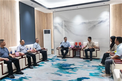 中国建筑材料流通协会照明电气专业委员会汇报研讨会在广东江门顺利召开