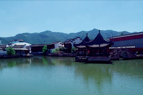 商务部电子商务司负责人介绍2025年我国电子商务发展情况